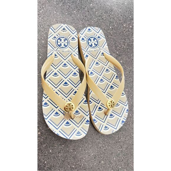 Tory Burch  Flat Flip Flop Yellow sandals size 7 - Picture 11 of 12